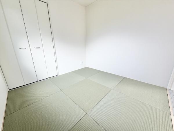 川西町結崎第18　全3棟1号棟