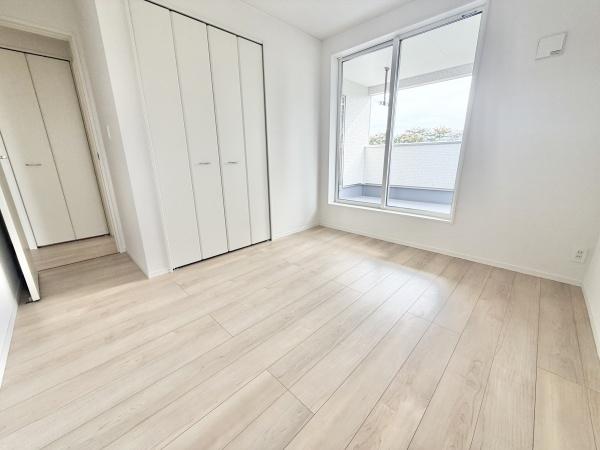 川西町結崎第18　全3棟1号棟