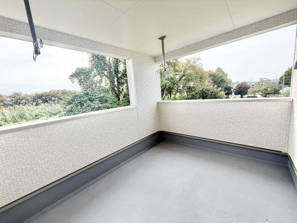 川西町結崎第18　全3棟1号棟