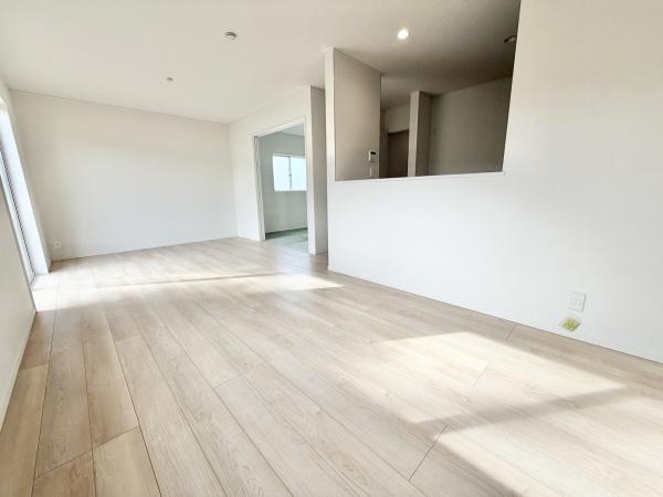 川西町結崎第18　全3棟1号棟