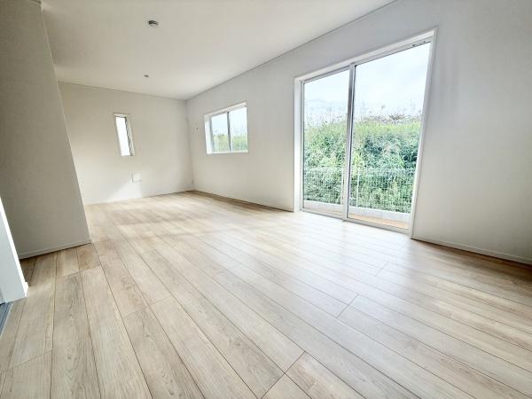 川西町結崎第18　全3棟1号棟