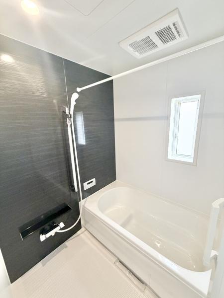 川西町結崎第18　全3棟2号棟