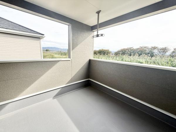 川西町結崎第18　全3棟2号棟