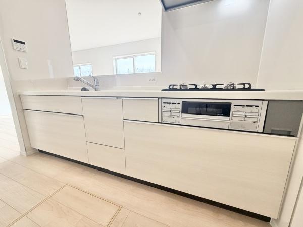 川西町結崎第18　全3棟2号棟