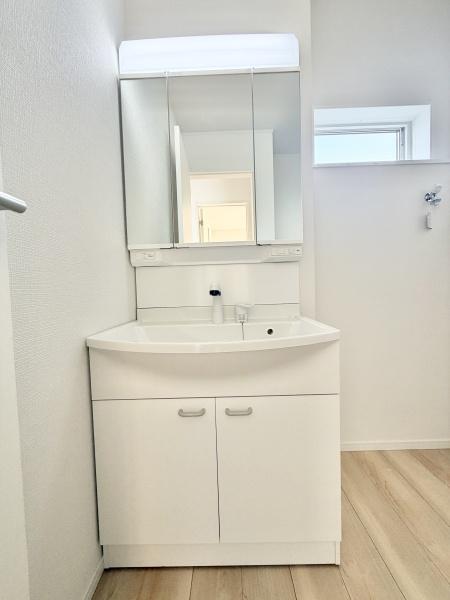 川西町結崎第18　全3棟3号棟