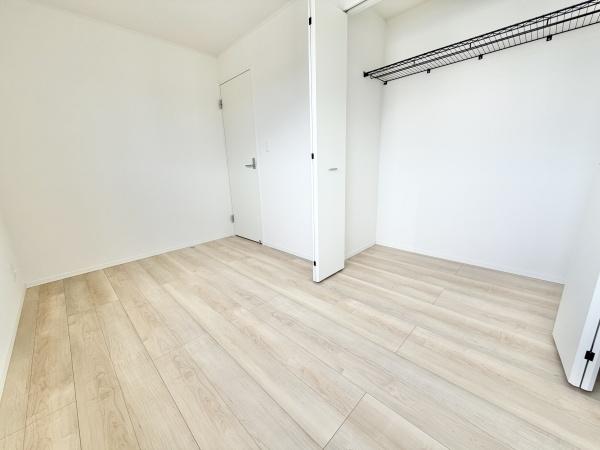 川西町結崎第18　全3棟3号棟