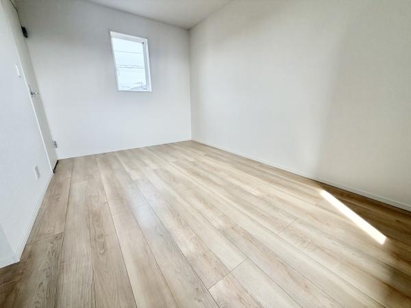 川西町結崎第18　全3棟3号棟