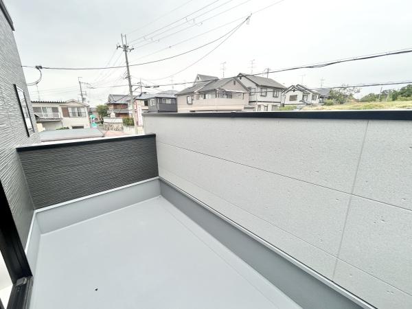 大和高田市大字大谷の新築一戸建(バルコニー)