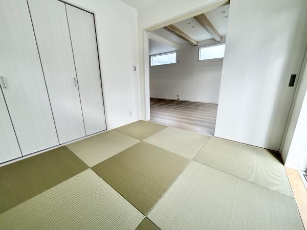 大和高田市大字吉井の新築一戸建(和室)