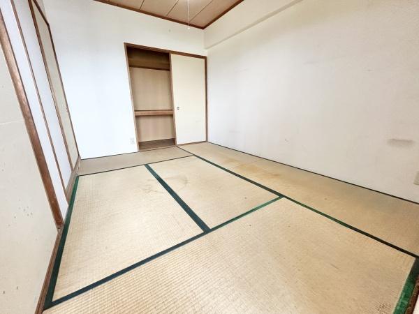 ローレルコート天理前栽