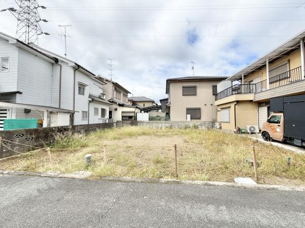 橿原市中曽司町の土地
