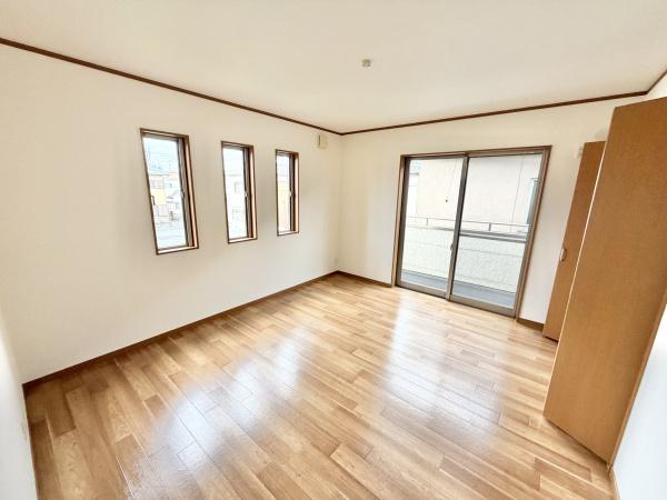 磯城郡田原本町大字宮森の中古一戸建て(寝室)