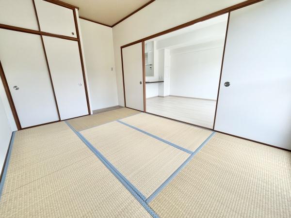 ネオシティ大和高田A棟(和室)