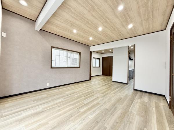 大和高田市旭北町　中古戸建