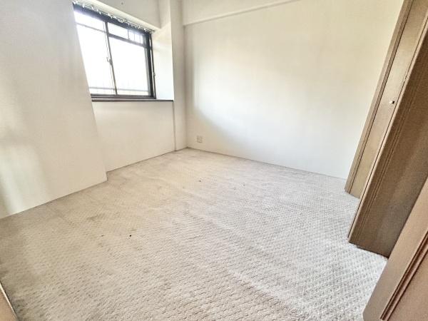 ネオシティ大和高田C棟(洋室)