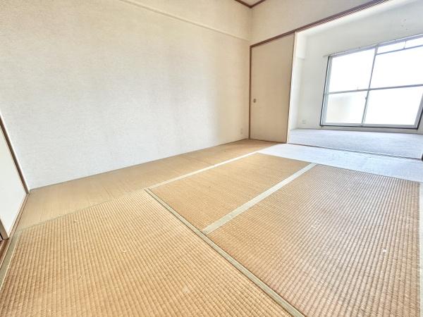 ネオシティ大和高田C棟(和室)