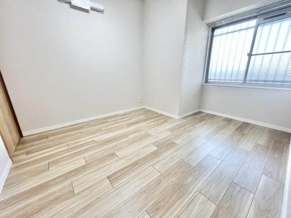 大和高田アーバンコンフォート(洋室)