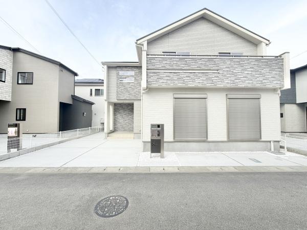 川西町結崎 全5棟2号棟