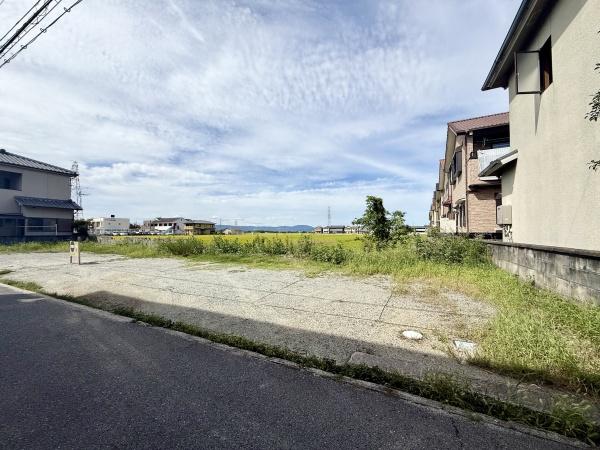 橿原市中曽司町の土地