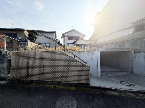 橿原市菖蒲町１丁目の土地