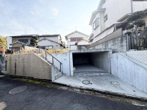 橿原市菖蒲町１丁目の土地