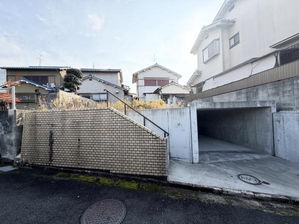 橿原市菖蒲町１丁目の土地