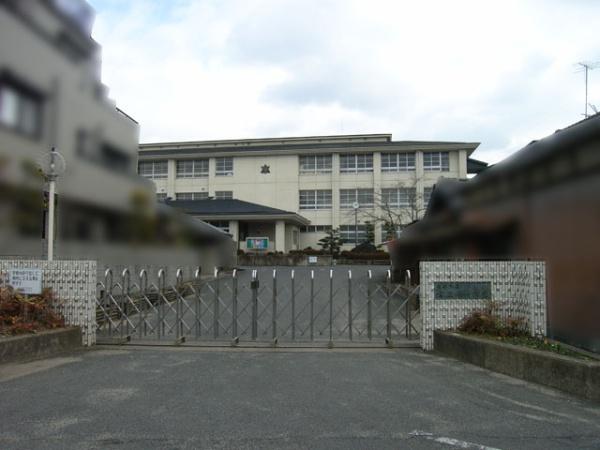 桜井市大字三輪の土地(桜井市立大三輪中学校)