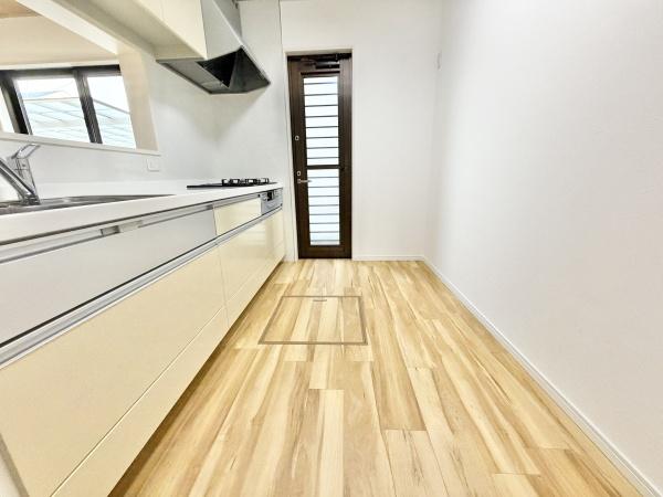 田原本町新木　中古戸建