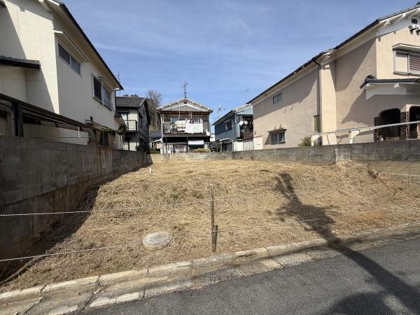 橿原市菖蒲町３丁目の土地