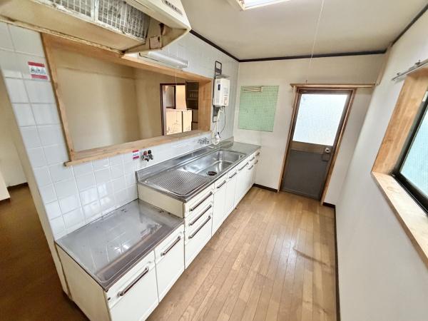 大和高田市築山　中古戸建