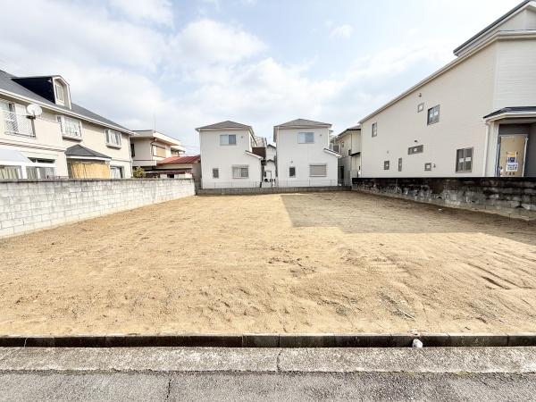 橿原市新口町　全2区画1号地