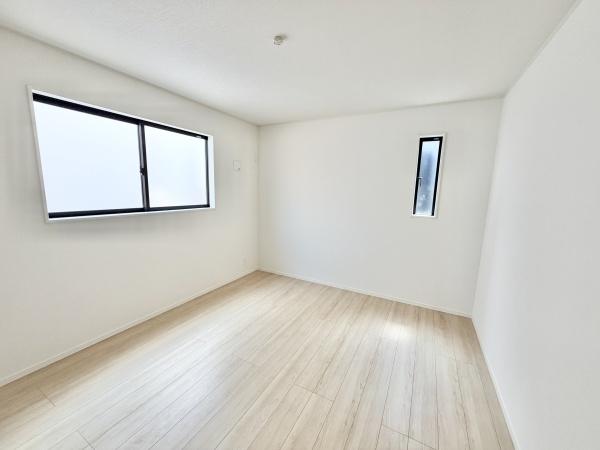 大和高田市築山第5　全2棟1号棟