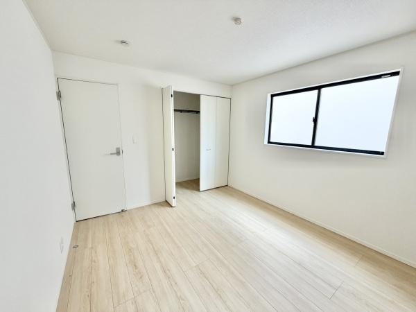 大和高田市築山第5　全2棟1号棟