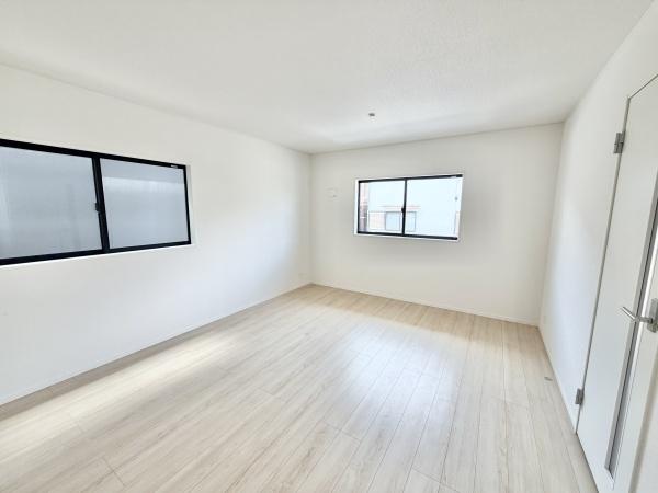 大和高田市築山第5　全2棟1号棟