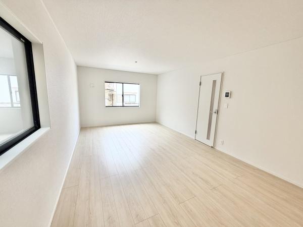大和高田市築山第5　全2棟2号棟