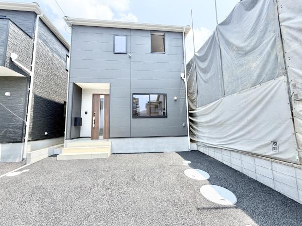 大和高田市築山第5　全2棟2号棟