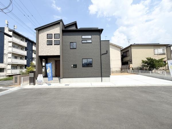 大和高田市曽大根2丁目 全1棟1号棟