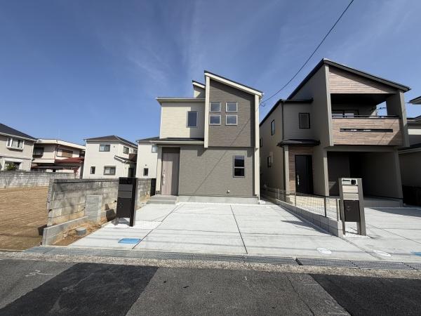 橿原市新口町　全2棟1号棟
