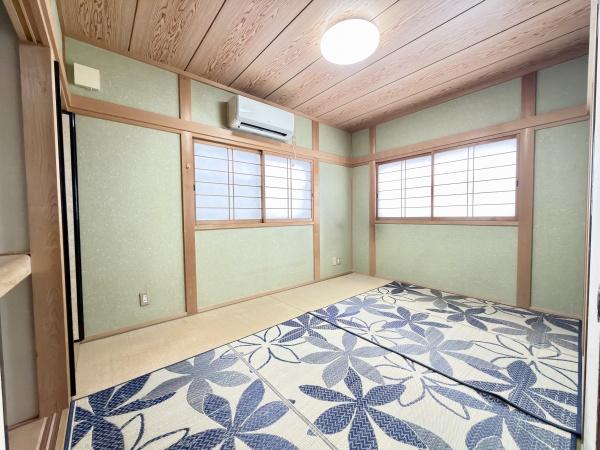香芝市五位堂４丁目の中古一戸建て