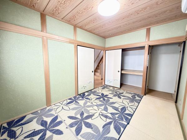 香芝市五位堂４丁目の中古一戸建て