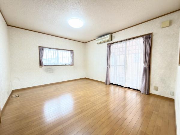 香芝市五位堂4丁目　中古戸建