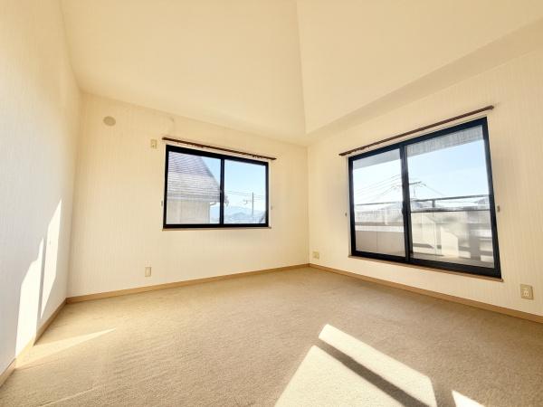 橿原市五条野町の中古一戸建て