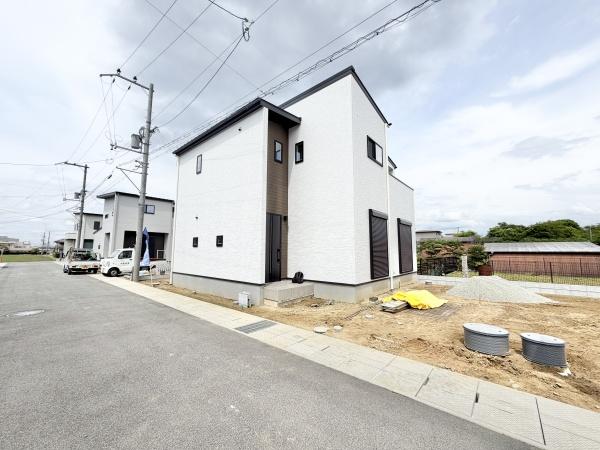 大和高田市西坊城　全5区画3号地