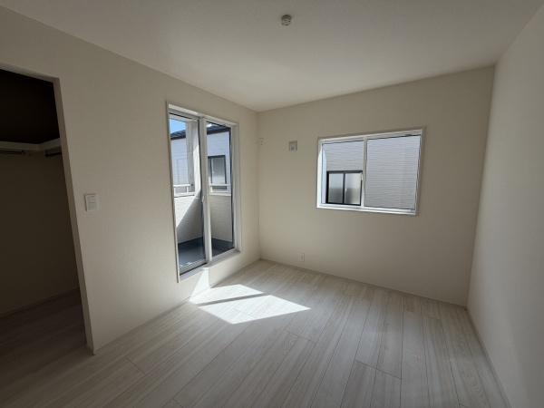 橿原市新口町　全2棟1号棟