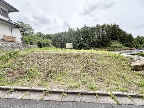 生駒郡平群町竜田川１丁目の土地