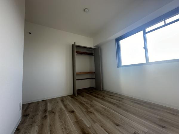 ネオハイツ八木西