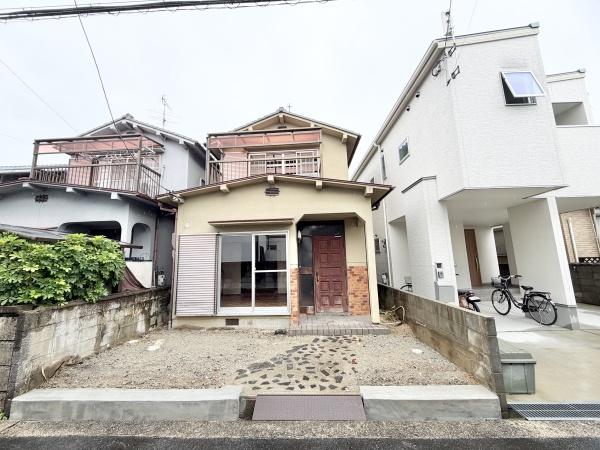 橿原市小槻町　中古戸建