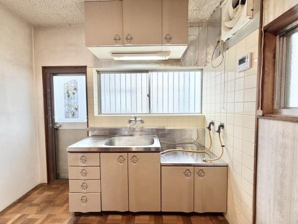橿原市小槻町　中古戸建