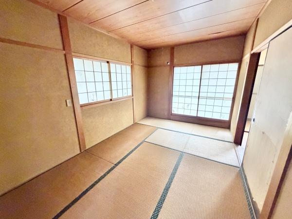 橿原市中曽司町の中古一戸建て
