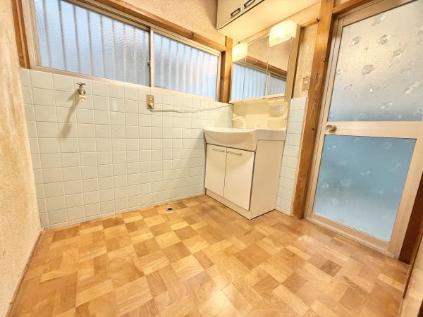 橿原市小槻町の中古一戸建て